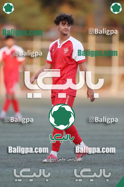 پرسپولیس 1–1 ماهور ری