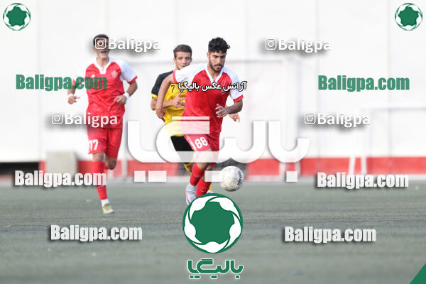 پرسپولیس 1–1 ماهور ری