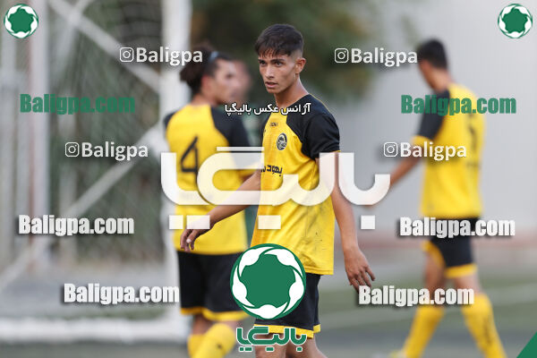 پرسپولیس 1–1 ماهور ری