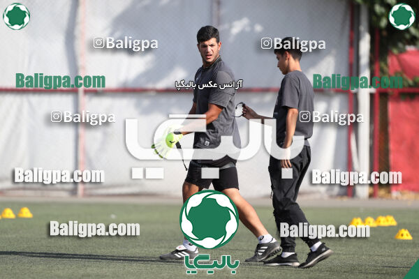 پرسپولیس 1–1 ماهور ری