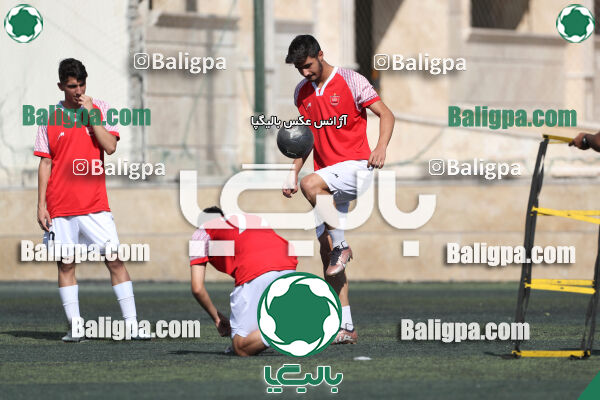 نارنجی پوشان کوهسار 0–0 پرسپولیس