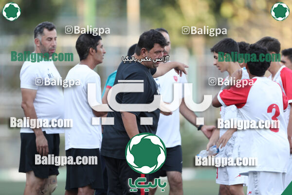 پیروزان تکین ایرانیان 1–1 پرسپولیس