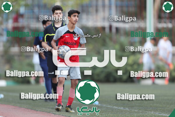 پیروزان تکین ایرانیان 1–1 پرسپولیس