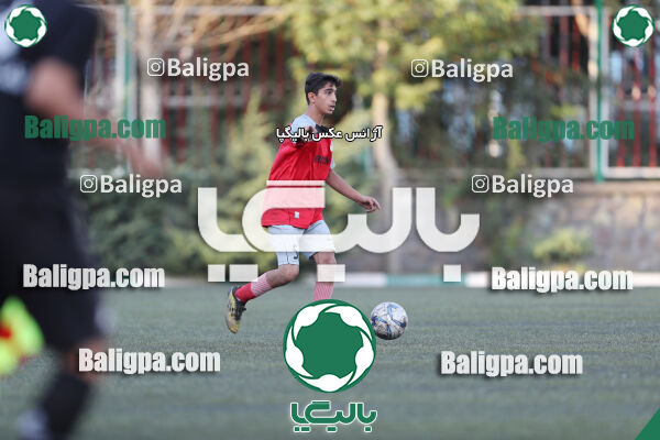 پیروزان تکین ایرانیان 1–1 پرسپولیس