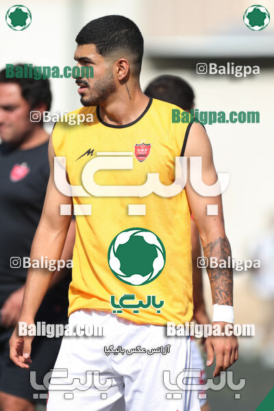 نارنجی پوشان کوهسار 2–3 پرسپولیس
