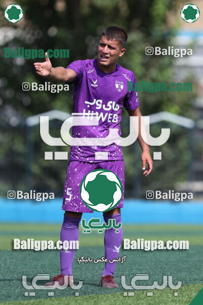 هوادار 1–0 پاس قوامین