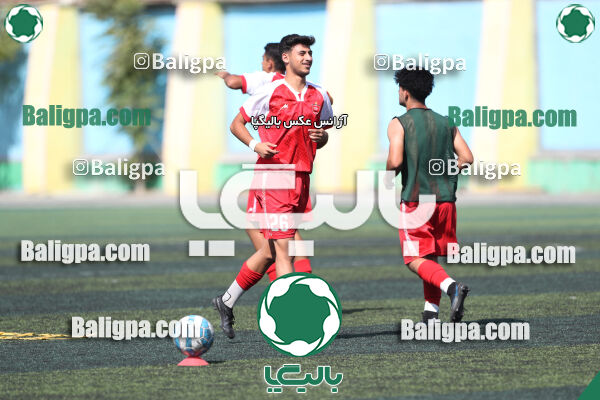 مقاومت 0–4 پرسپولیس
