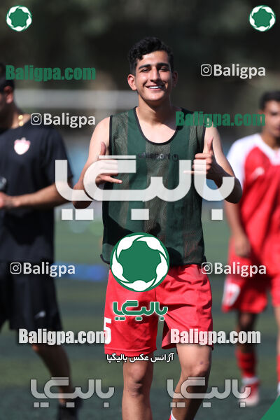 مقاومت 0–4 پرسپولیس