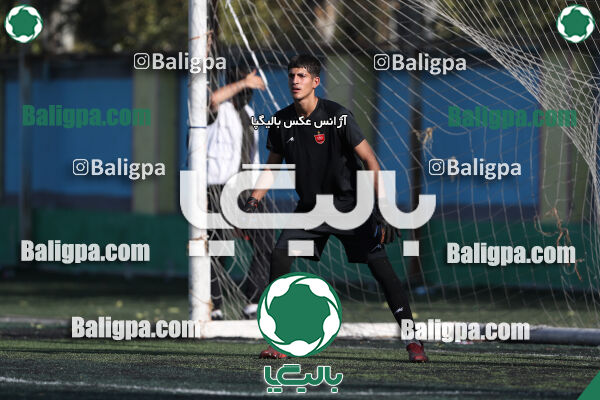 مقاومت 0–4 پرسپولیس