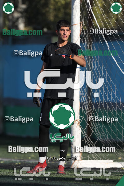 مقاومت 0–4 پرسپولیس
