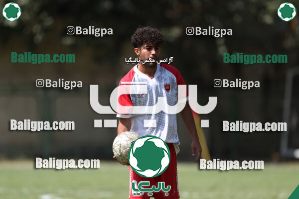 دژ ۳۴ 1–0 پرسپولیس