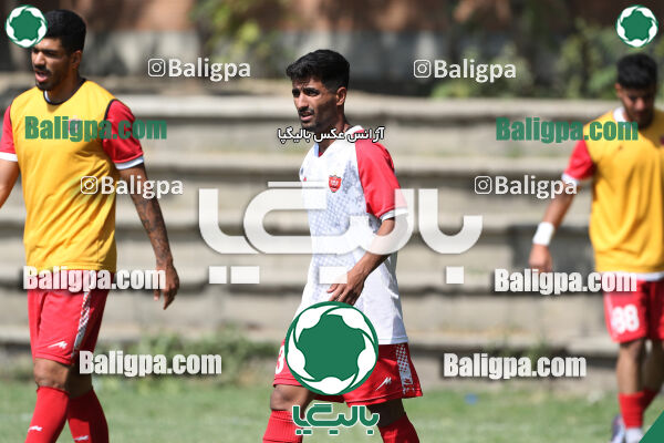دژ ۳۴ 1–0 پرسپولیس