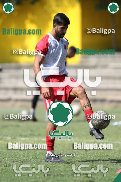 دژ ۳۴ 1–0 پرسپولیس
