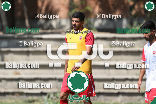 دژ ۳۴ 1–0 پرسپولیس