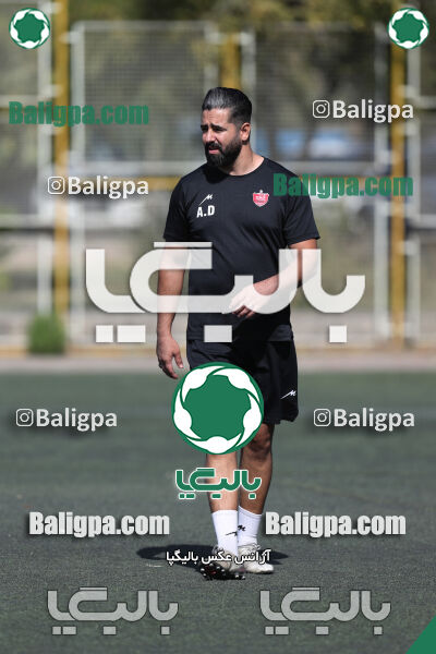 پیروزان تکین ایرانیان 1–2 پرسپولیس