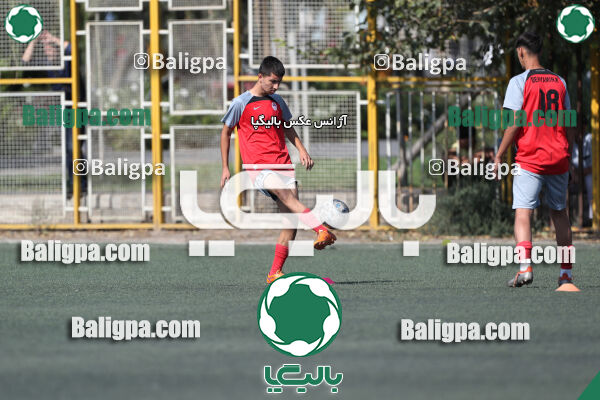 پیروزان تکین ایرانیان 1–2 پرسپولیس