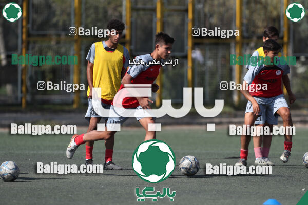 پیروزان تکین ایرانیان 1–2 پرسپولیس