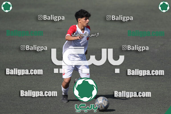 پیروزان تکین ایرانیان 1–2 پرسپولیس
