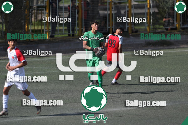 پیروزان تکین ایرانیان 1–2 پرسپولیس