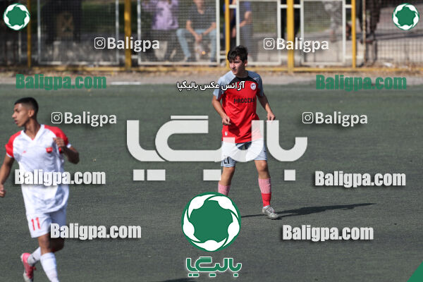 پیروزان تکین ایرانیان 1–2 پرسپولیس