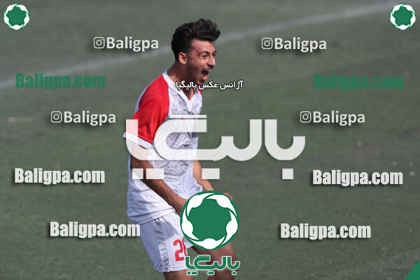 پیروزان تکین ایرانیان 1–2 پرسپولیس