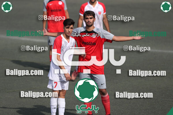پیروزان تکین ایرانیان 1–2 پرسپولیس