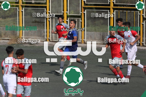 پیروزان تکین ایرانیان 1–2 پرسپولیس
