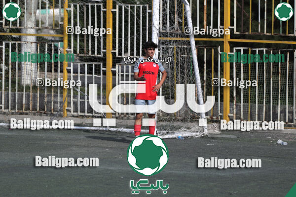 پیروزان تکین ایرانیان 1–2 پرسپولیس