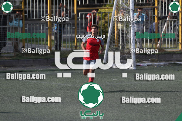پیروزان تکین ایرانیان 1–2 پرسپولیس
