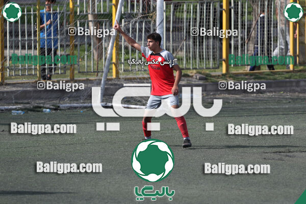 پیروزان تکین ایرانیان 1–2 پرسپولیس