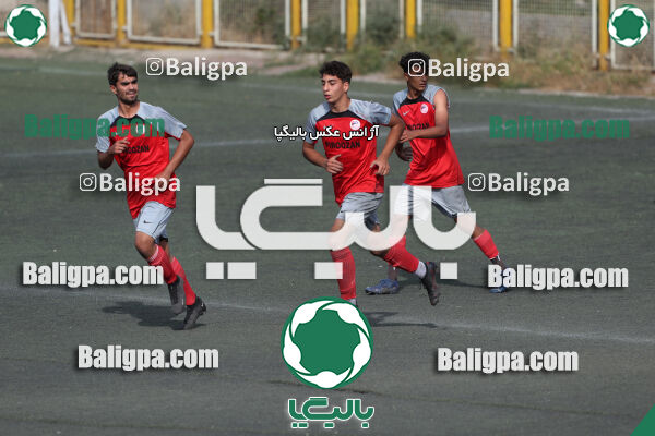پیروزان تکین ایرانیان 1–2 پرسپولیس