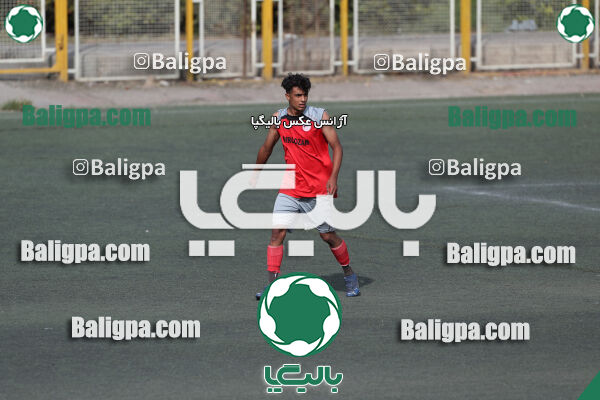 پیروزان تکین ایرانیان 1–2 پرسپولیس