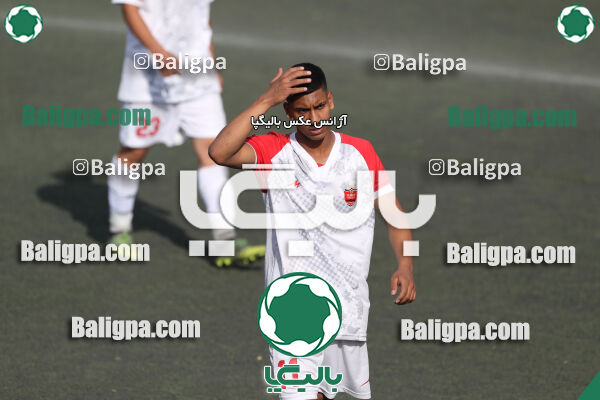 پیروزان تکین ایرانیان 1–2 پرسپولیس