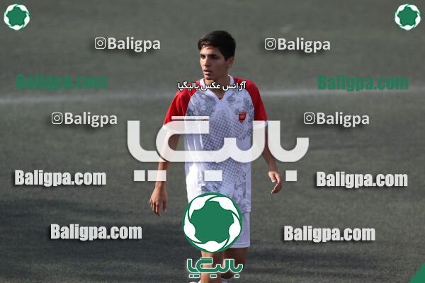 پیروزان تکین ایرانیان 1–2 پرسپولیس
