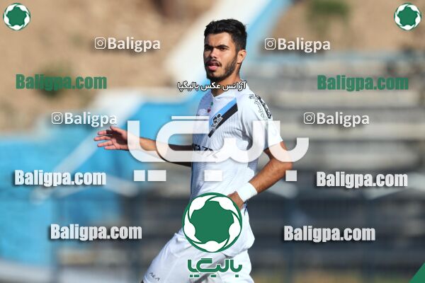 هوادار 1–2 پیکان