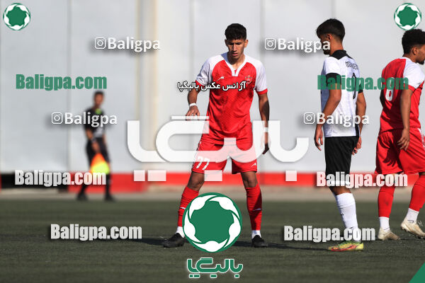 پرسپولیس 3–0 مقاومت