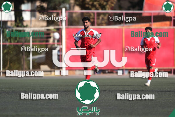 پرسپولیس 3–0 مقاومت