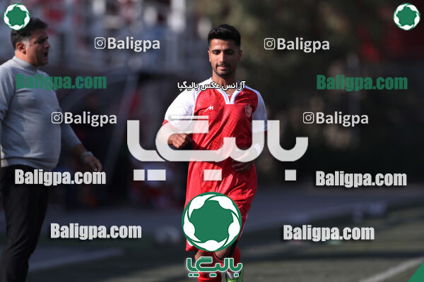پرسپولیس 3–0 مقاومت