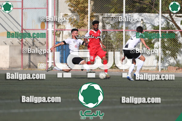 پرسپولیس 3–0 مقاومت