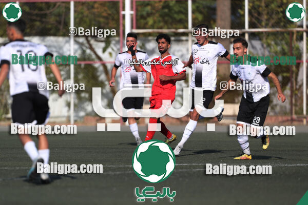 پرسپولیس 3–0 مقاومت