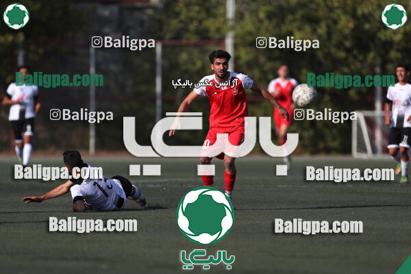 پرسپولیس 3–0 مقاومت