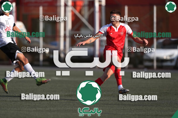 پرسپولیس 3–0 مقاومت