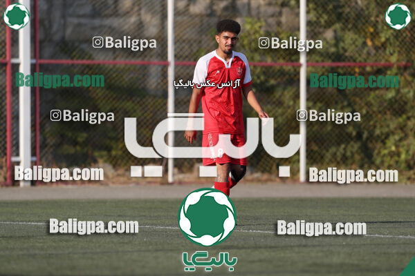 پرسپولیس 3–0 مقاومت