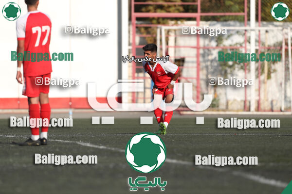 پرسپولیس 3–0 مقاومت