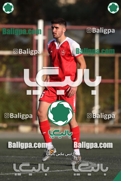 پرسپولیس 3–0 مقاومت