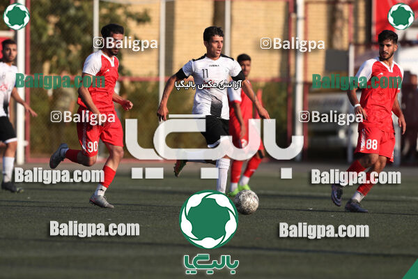 پرسپولیس 3–0 مقاومت