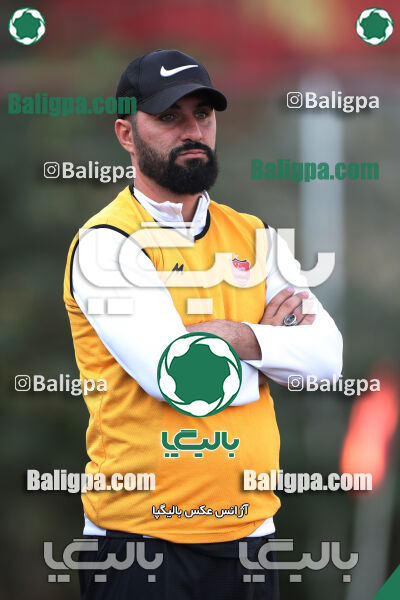 پرسپولیس 3–0 مقاومت