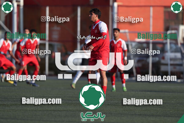 پرسپولیس 3–0 مقاومت