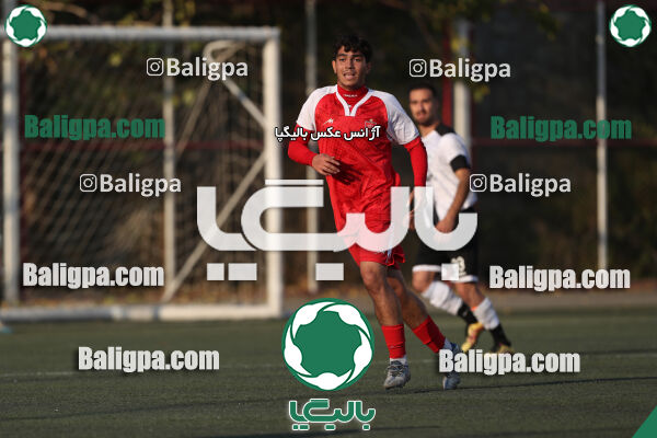 پرسپولیس 3–0 مقاومت