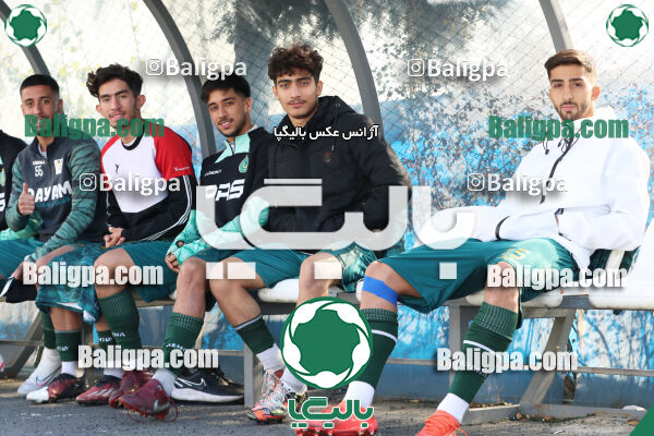 پدیده غرب پویان 0–1 پاس قوامین